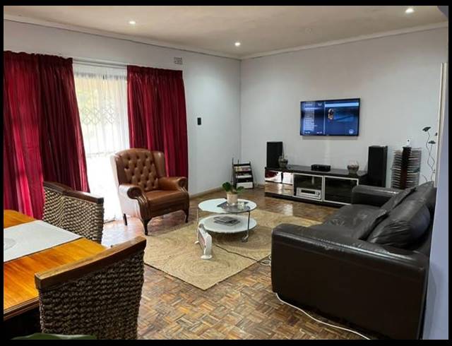 4 BEDROOM HOUSE FOR SALE IN UMGABABA